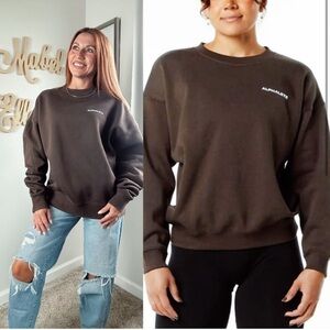 Alphalete Brown Crewneck Sweatshirt